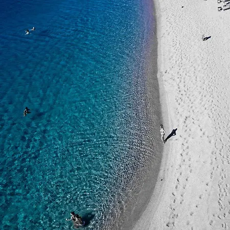 Acquamarina 20 贝尔杰吉